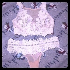 Victoria secret set